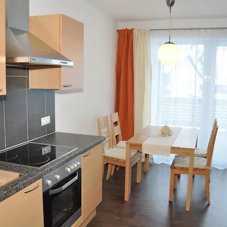 アパート Montana フェント