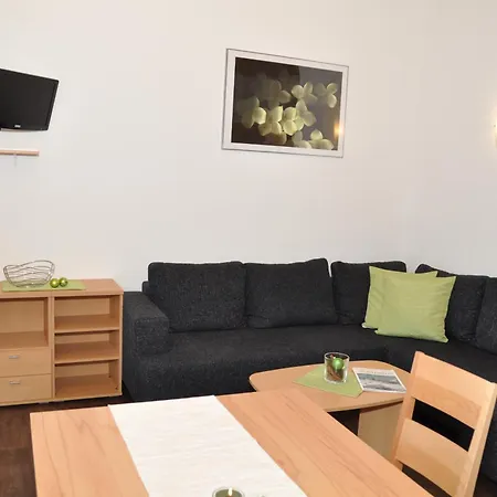 Montana アパート *